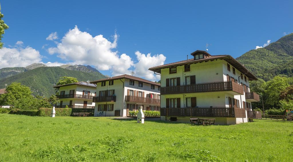 Casa Lori Green Holiday Val Maria-Pur Luaran gambar